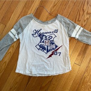 Harry Potter Hogwarts Crest baseball 3/4 sleeve t-shirt vintage and super soft
